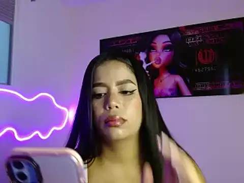 bratzvenezolana online show from January 10, 2025, 9:50 pm