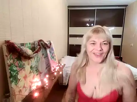 Lia Laguna77 online show from December 28, 2024, 10:03 pm