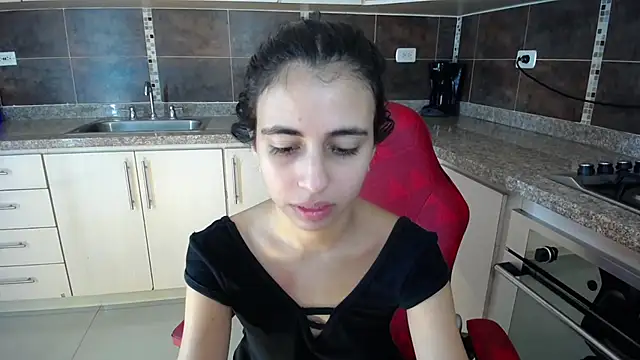 anna alvarez online show from January 13, 2025, 12:41 pm