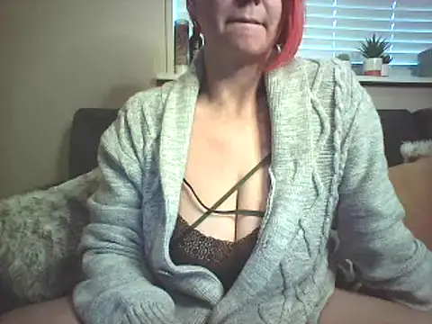 Big-Tits-McGee online show from January 2, 2025, 4:36 pm