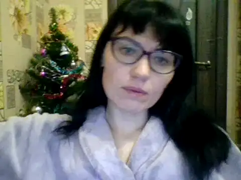 CharmingCat321 online show from December 9, 2024, 3:01 am