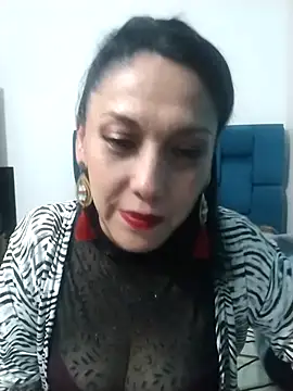 NatashaCam10 online show from November 20, 2024, 4:55 am