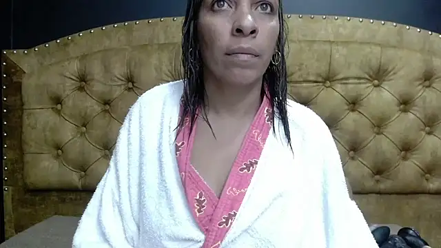 NathaliaSmith3x online show from November 29, 2024, 4:05 am