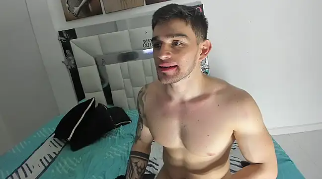 Sexy Alejandro  online show from December 1, 2024, 1:36 am