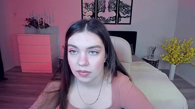 DaniellaLovely online show from December 6, 2024, 11:13 am