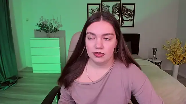 DaniellaLovely online show from November 25, 2024, 11:07 am