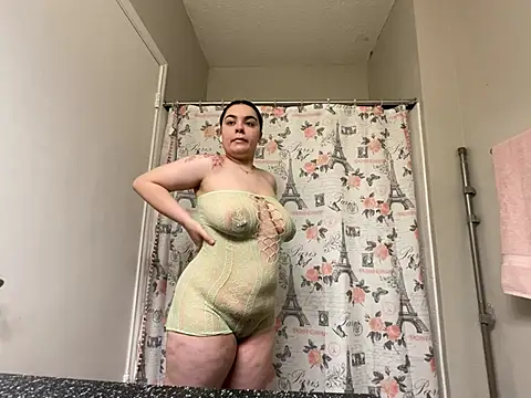 jasmine2badd online show from December 6, 2024, 5:39 am