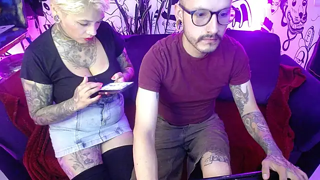 tatouagendecouple online show from December 28, 2024, 12:06 am