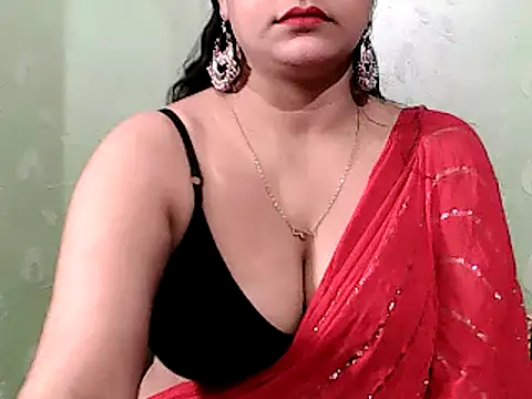 RIYA DEVARSHI online show from January 12, 2025, 5:49 am