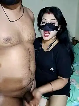 Sweetcouples369 online show from December 27, 2024, 6:28 pm