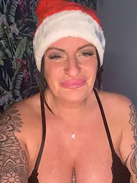 Big-Tits69 online show from December 5, 2024, 11:15 am