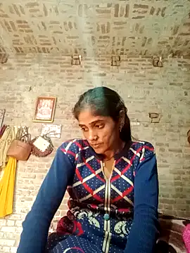 Niki-Verma online show from December 6, 2024, 3:41 am