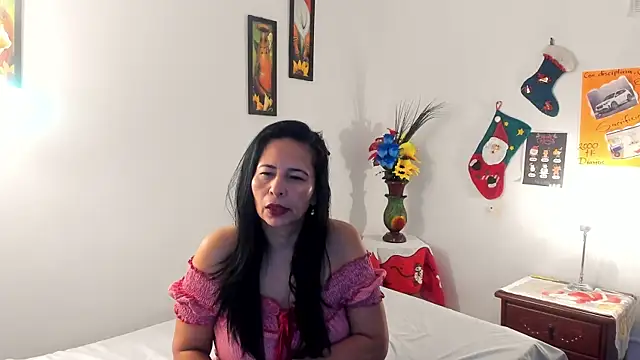 angybarqueen online show from December 30, 2024, 1:38 pm