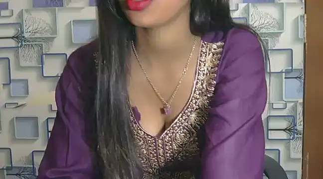 saniya khan70 online show from December 18, 2024, 2:48 am