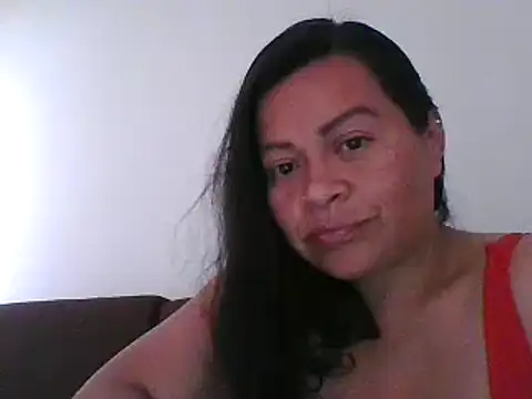 adri009 online show from December 17, 2024, 4:44 pm