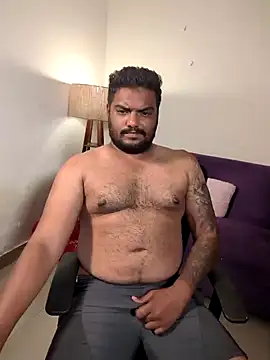 handsome hunk 07 online show from November 14, 2024, 6:18 pm