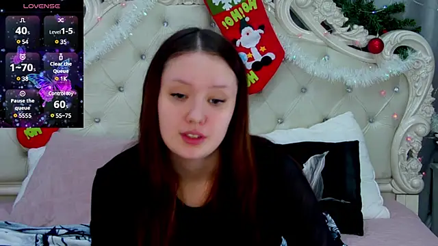 MiriaamWhite online show from January 4, 2025, 9:06 am