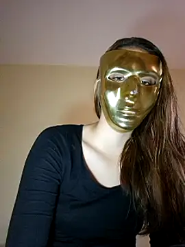 Themaskedgirl22 online show from December 7, 2024, 12:29 pm