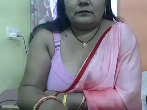 Sexy Renukaa online show from December 30, 2024, 9:32 am