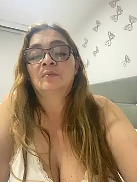 AntonellaAlondra4 online show from December 21, 2024, 5:06 am