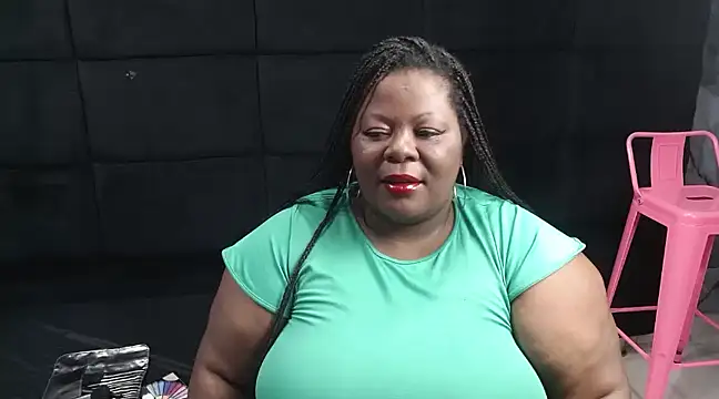 rocio bbw  online show from December 27, 2024, 2:16 am