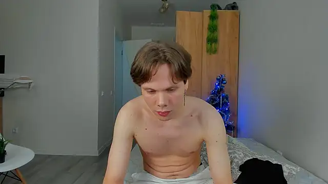 Alfie twink online show from December 26, 2024, 7:12 pm