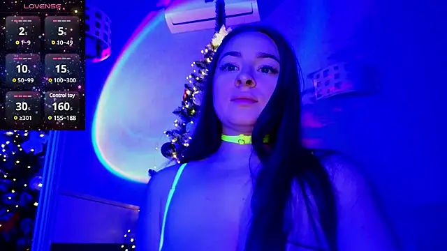 MissFreyaX online show from December 22, 2024, 11:00 pm