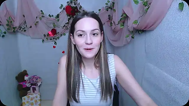 Lina Star S online show from December 21, 2024, 6:22 am