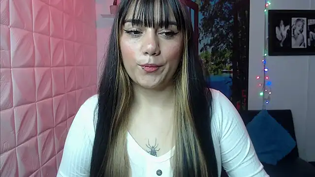 Aitana gomezz  online show from December 19, 2024, 2:02 pm