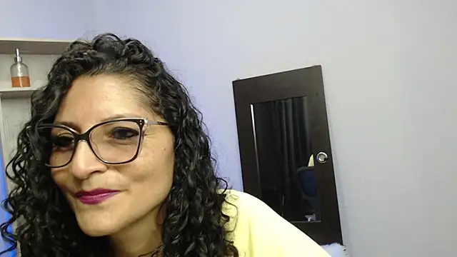 arianna ros3 online show from January 10, 2025, 2:59 pm