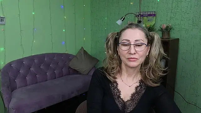 Habibi Honey online show from January 15, 2025, 6:22 am