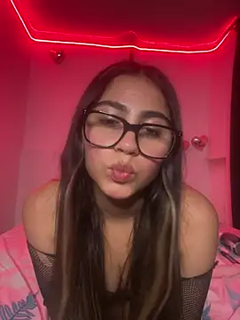 Violeta love19 online show from January 29, 2025, 3:31 am