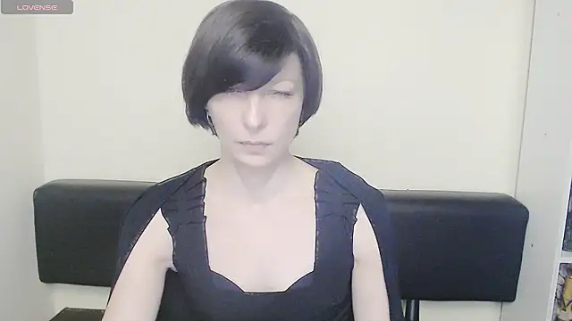  AngeliaFlow  online show from February 11, 2025, 7:49 am