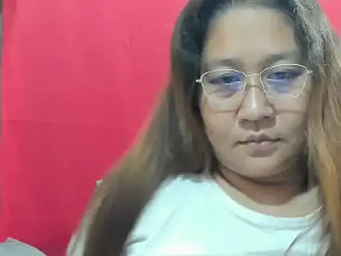 sweetpilipina88 online show from December 8, 2024, 10:53 pm