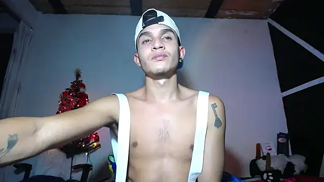 Angel latinboy online show from November 20, 2024, 11:00 pm