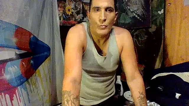 mikeyitaly420 online show from January 18, 2025, 9:13 pm