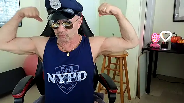 hotdadbod online show from November 23, 2024, 9:23 pm