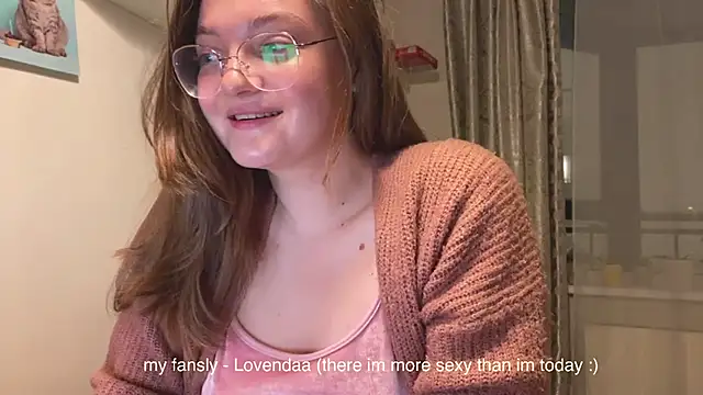 LoVenda online show from December 14, 2024, 3:56 pm