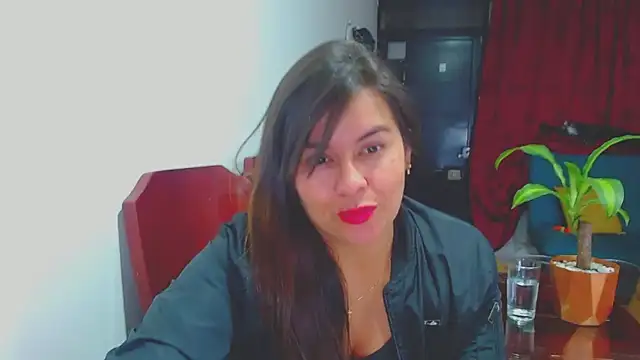 Ixchel Anaid online show from November 16, 2024, 3:28 am