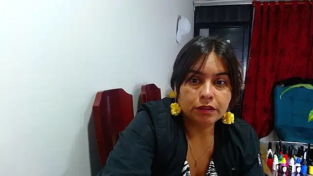 Ixchel Anaid online show from November 20, 2024, 2:46 am