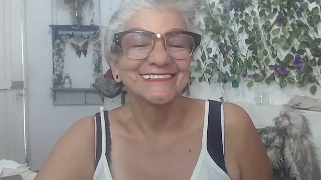 FunnyGrandma online show from November 15, 2024, 6:00 pm