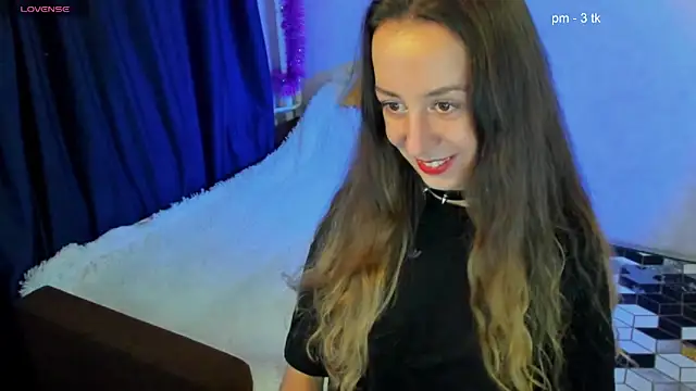 CurlySteph online show from January 5, 2025, 8:17 pm