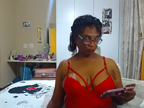 Hotgrannyx online show from December 5, 2024, 4:39 pm