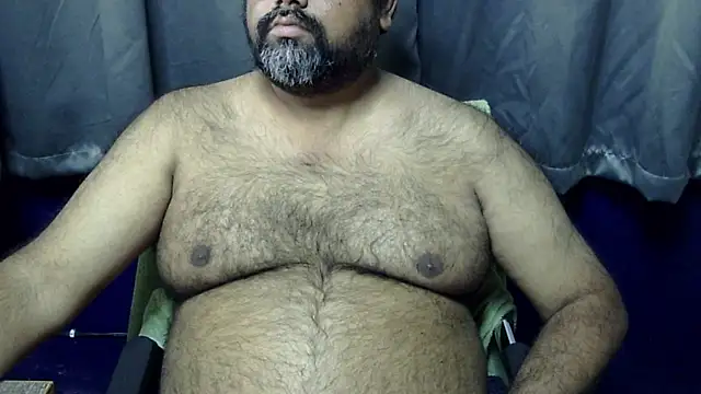 hairysubcub 70 online show from January 5, 2025, 8:44 am