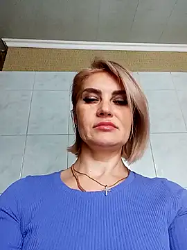 JennyOMay online show from December 4, 2024, 4:27 am