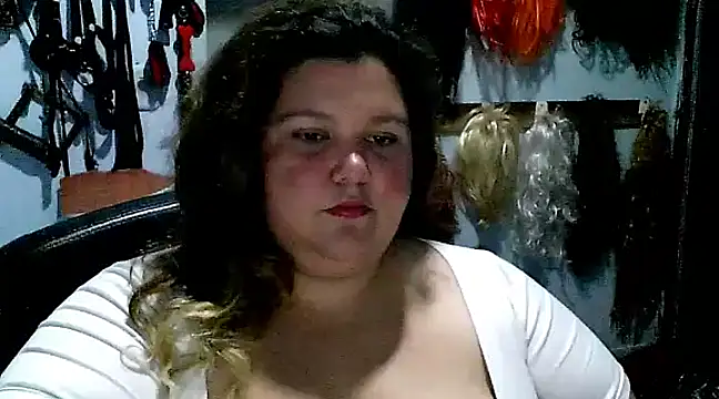 squirt322bbw online show from January 4, 2025, 5:44 pm