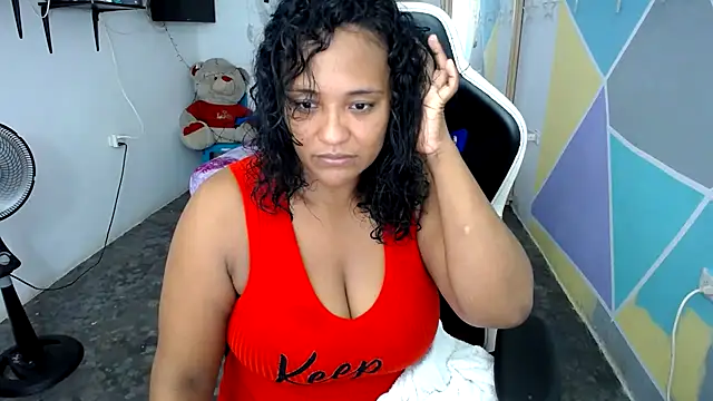 marysol83 online show from January 8, 2025, 1:44 am