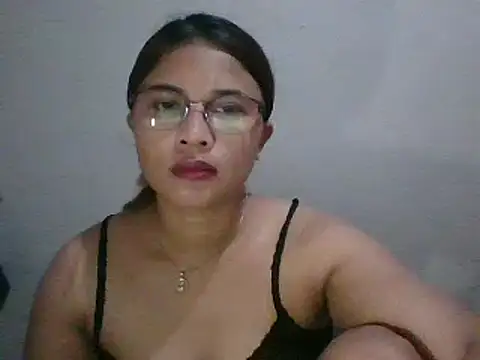 wildsexypinay33x online show from December 15, 2024, 2:12 am