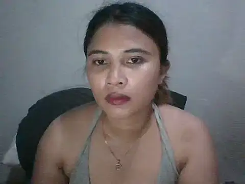 wildsexypinay33x online show from January 15, 2025, 3:30 am