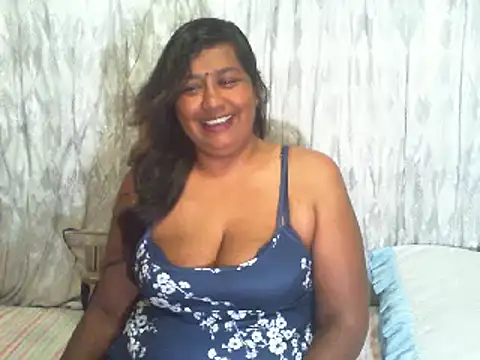 Mammabear 4u online show from January 12, 2025, 5:51 pm